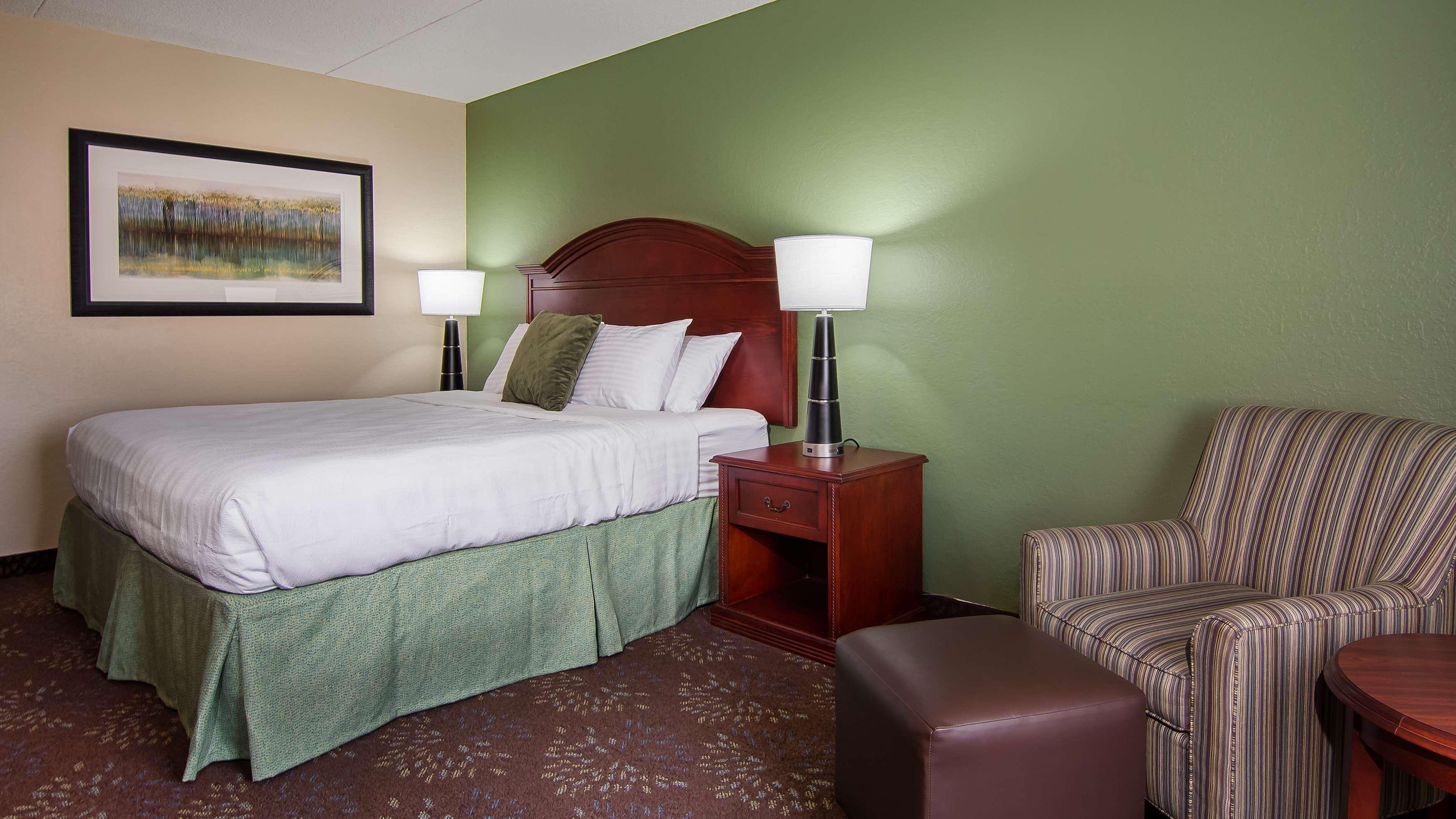 Best Western Plus New Ulm Екстериор снимка