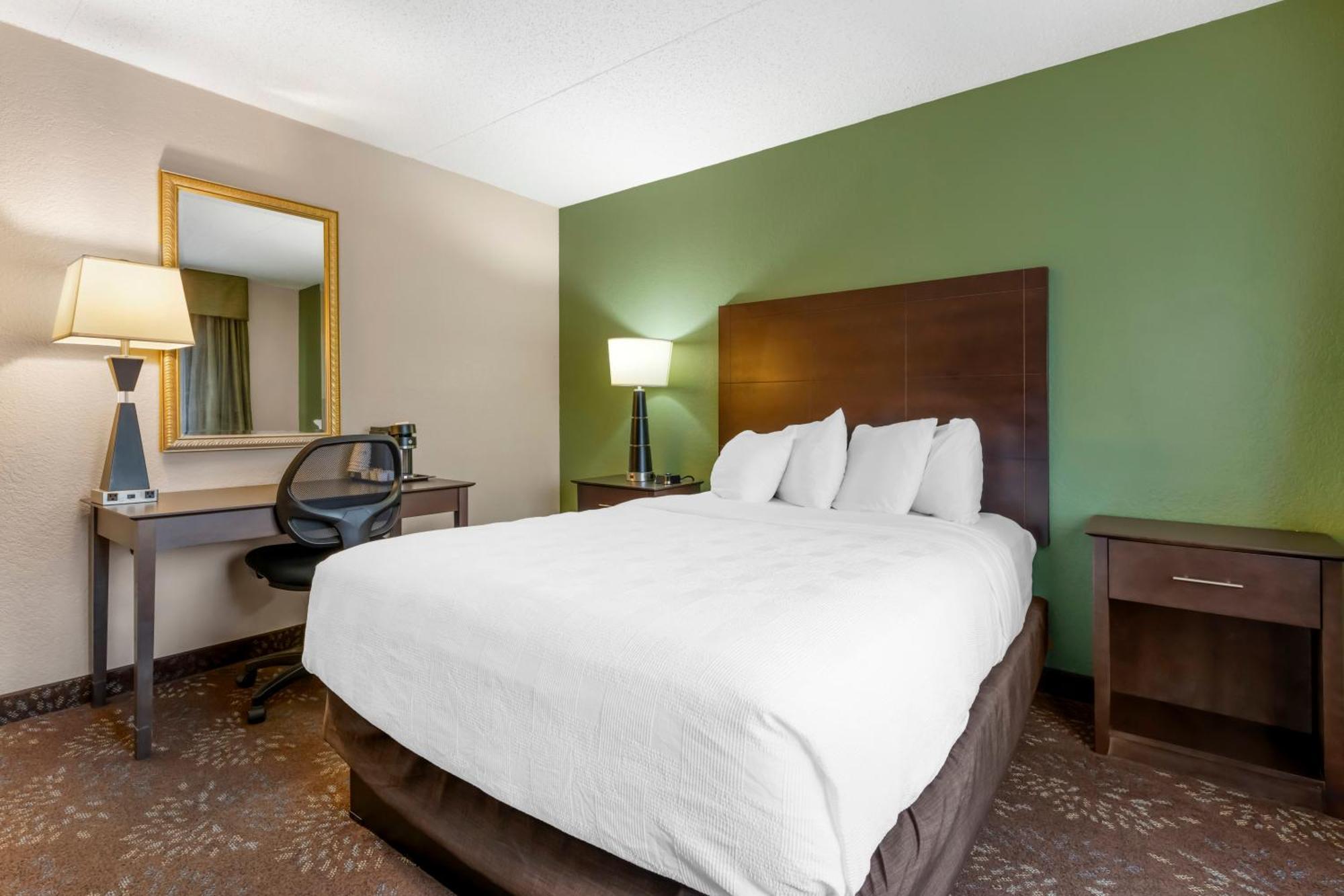 Best Western Plus New Ulm Екстериор снимка