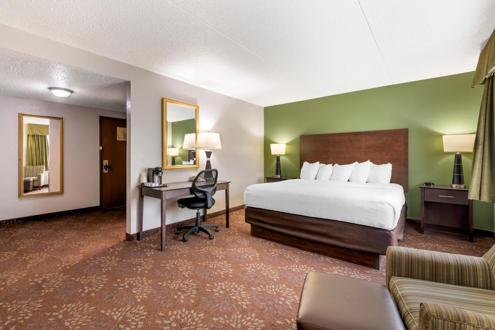 Best Western Plus New Ulm Екстериор снимка
