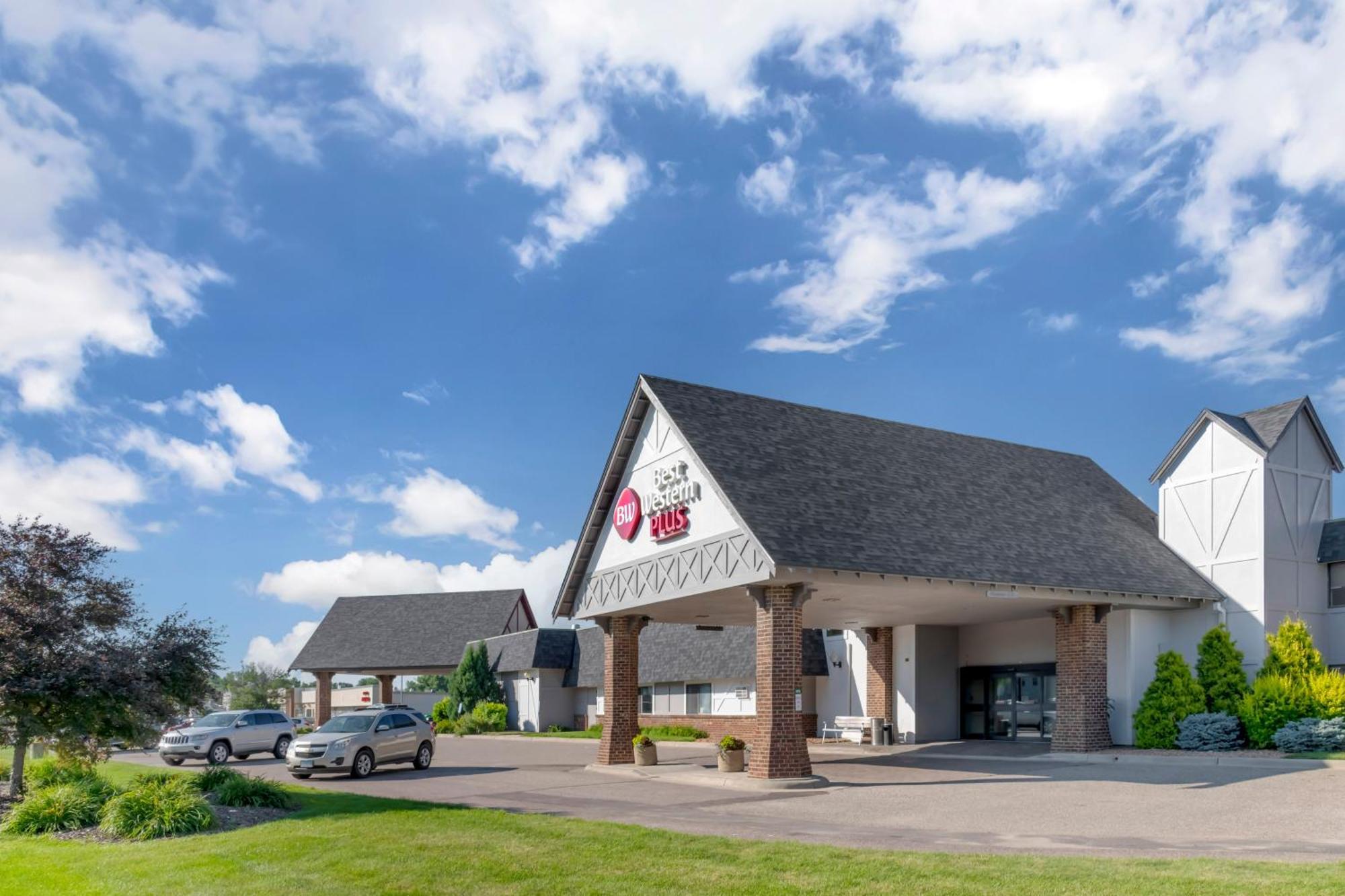 Best Western Plus New Ulm Екстериор снимка