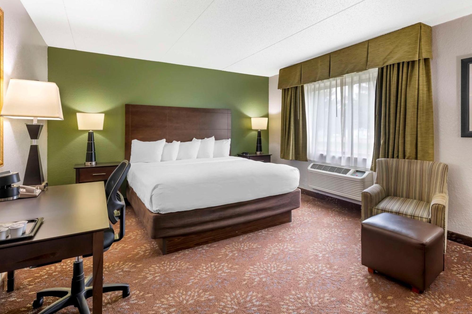 Best Western Plus New Ulm Екстериор снимка