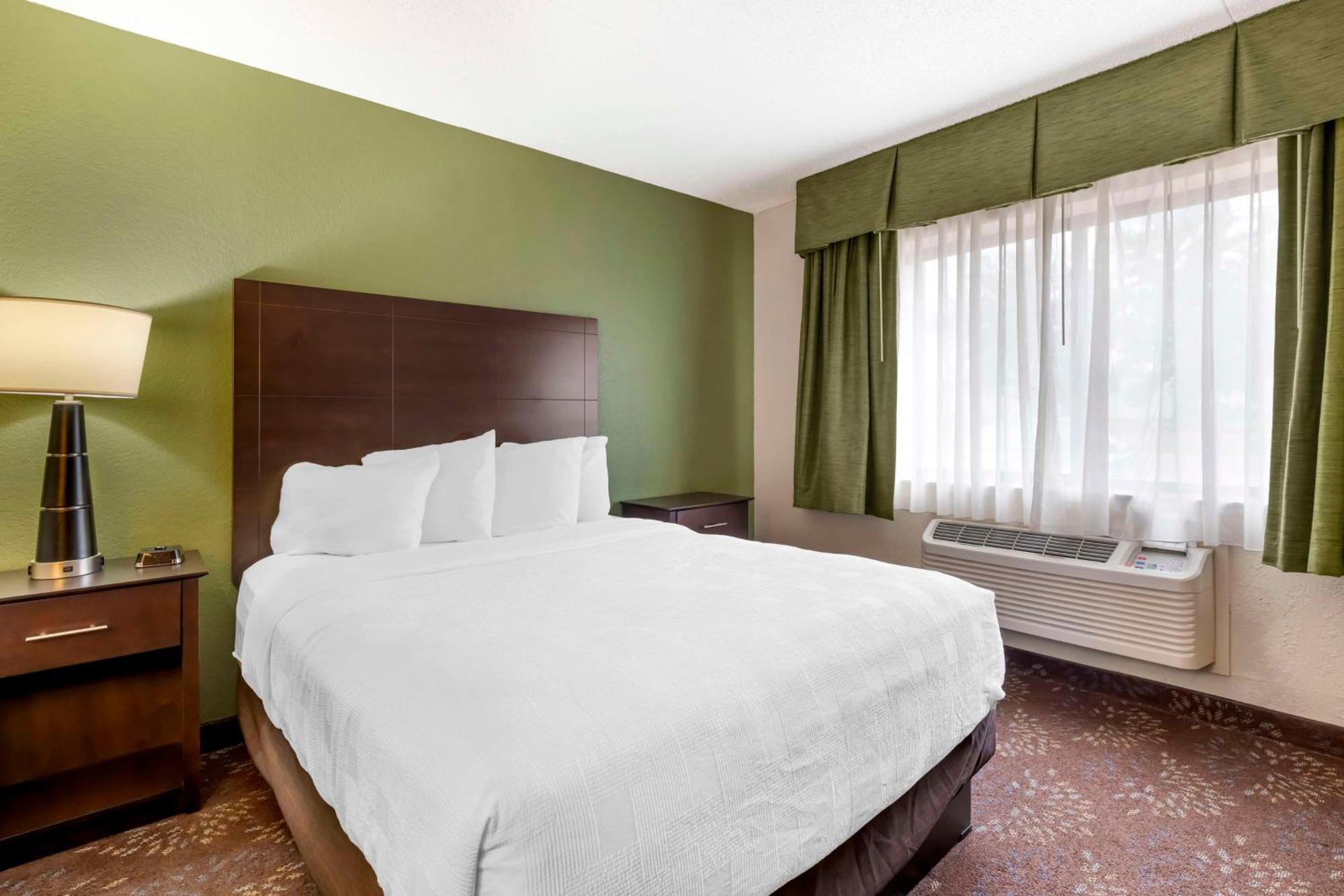 Best Western Plus New Ulm Екстериор снимка