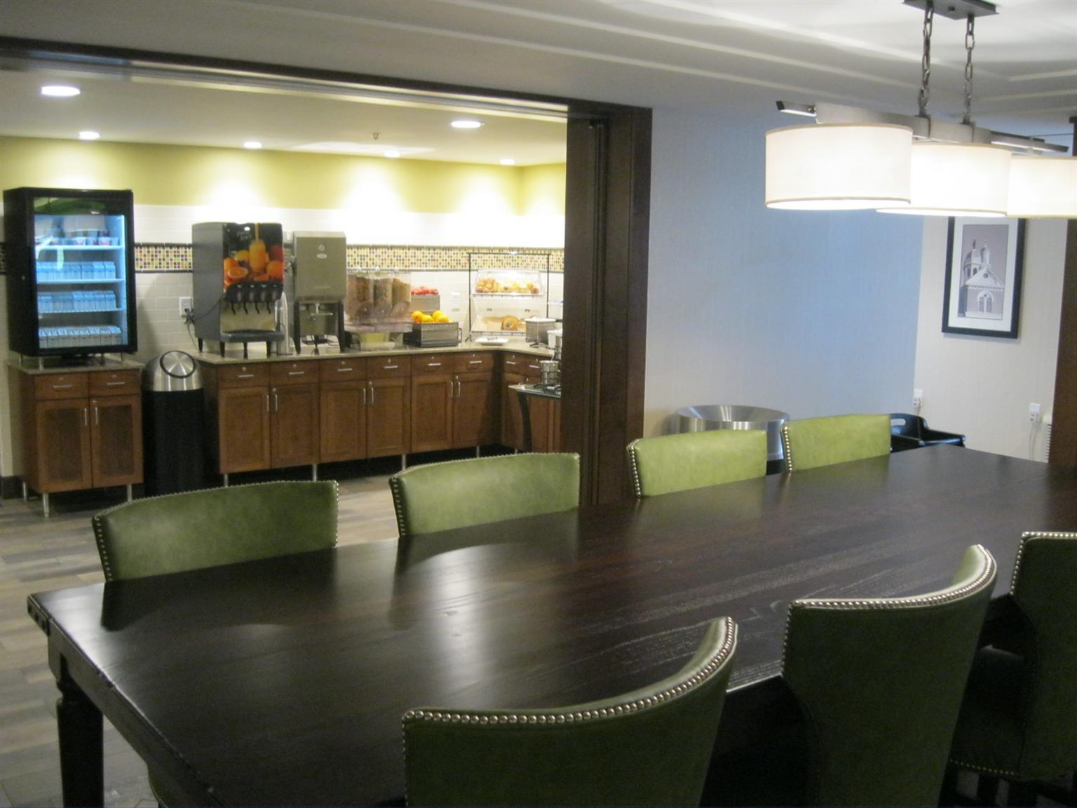Best Western Plus New Ulm Екстериор снимка