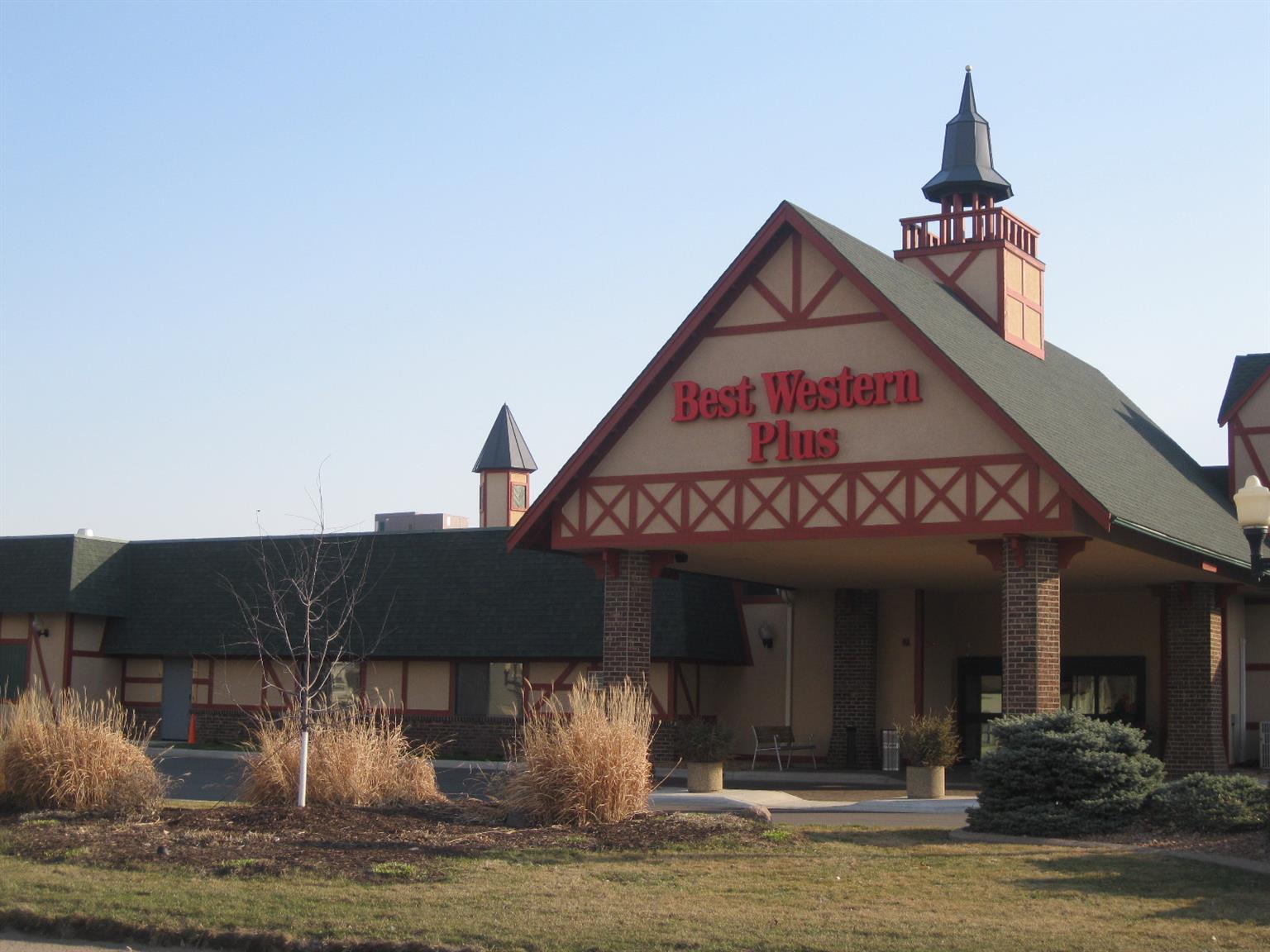 Best Western Plus New Ulm Екстериор снимка